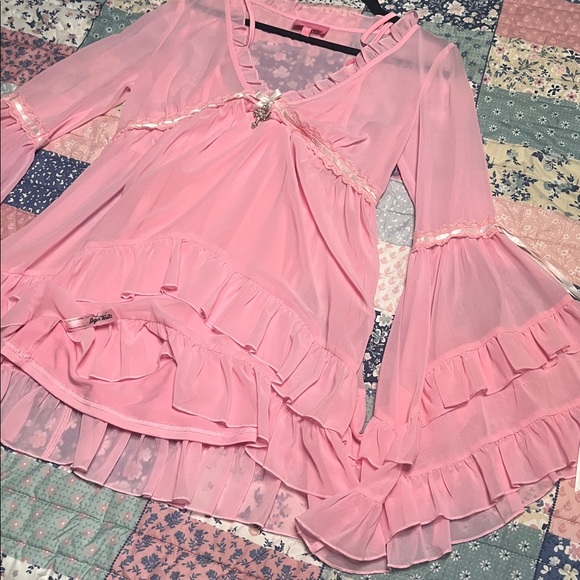 Pink Ruffled Sheer Blouse - Picture 4 of 4